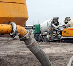 UPE多功能輸送軟管的材料特性和適用場(chǎng)景